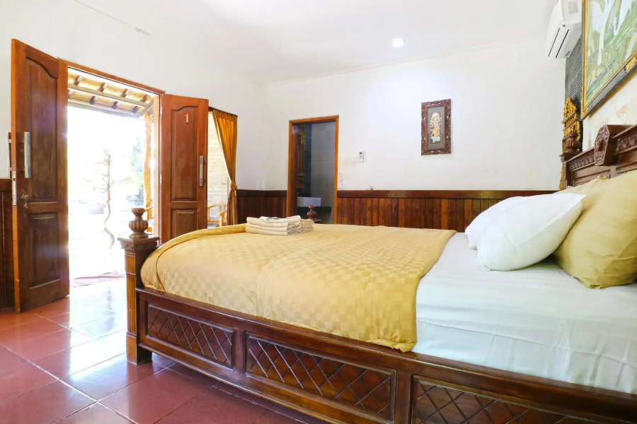 Puri Nusa Beach Hotel