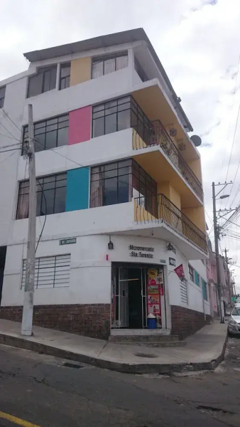 The Quito Guest House with Yellow Balconies