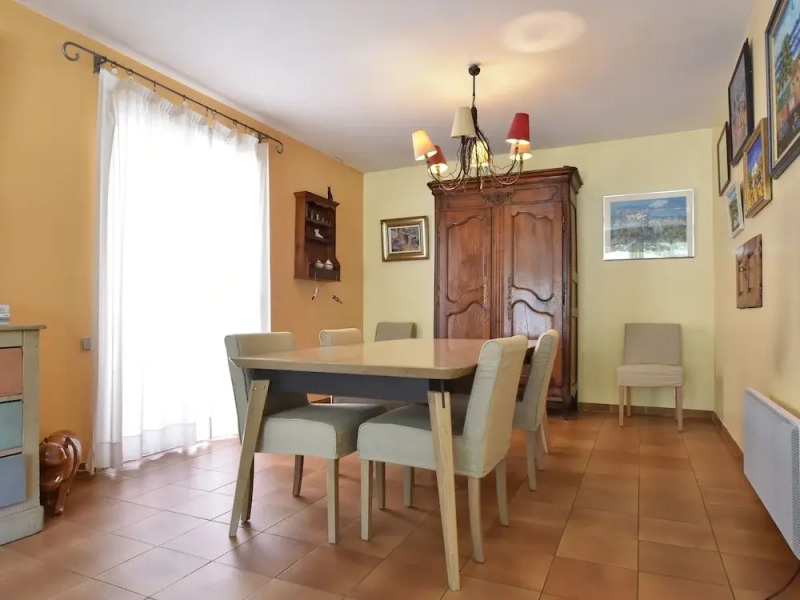 Beautiful Villa With Stunning Views of the Mont Ventoux