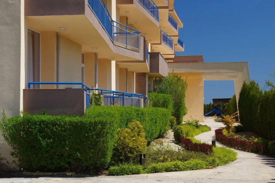 Scape Royal Beach Chernomorets