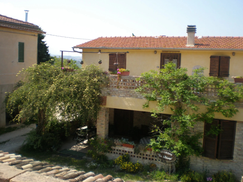 Agriturismo Via del Campo