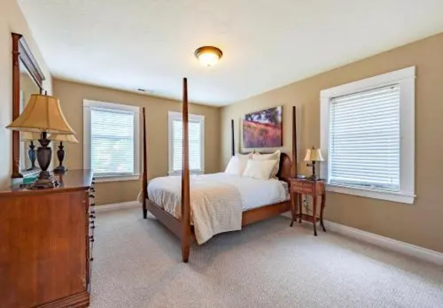 Lincoln River Mt View 4Br 3.5Ba