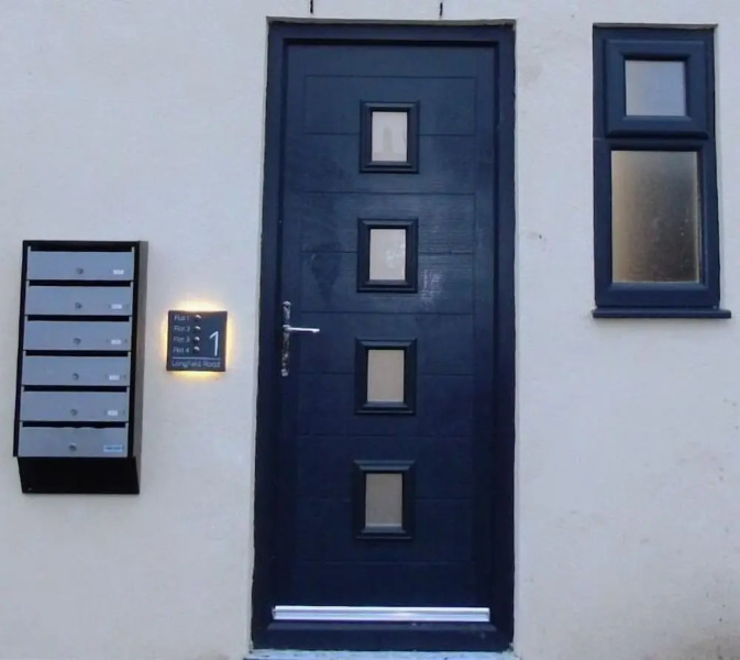 Inviting 1-bed Ground Floor Apartment in Bolton