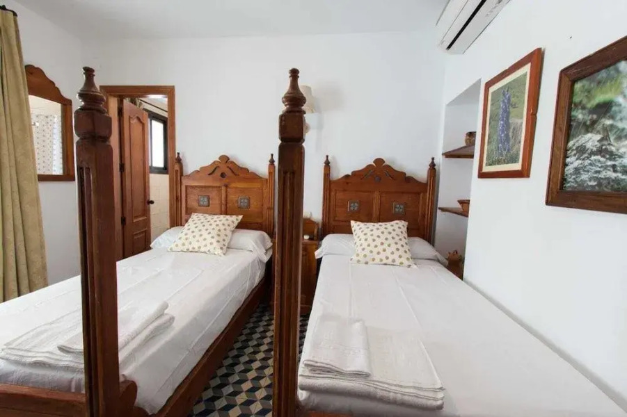 Hostal la Plaza Tolox