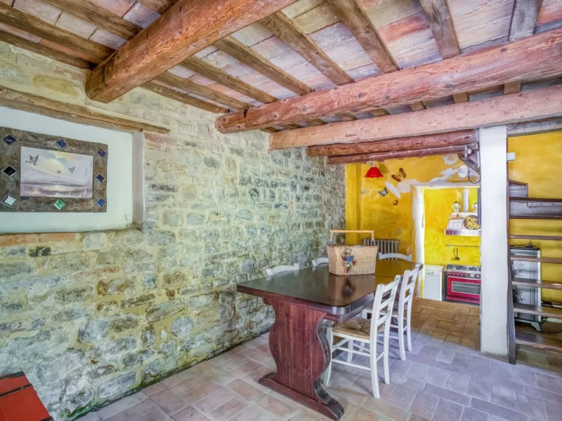 Rustic Home in Santa Vittoria in Matenano FM With Garden