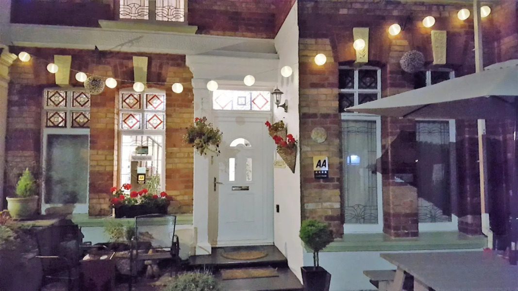 Devon House Guest House