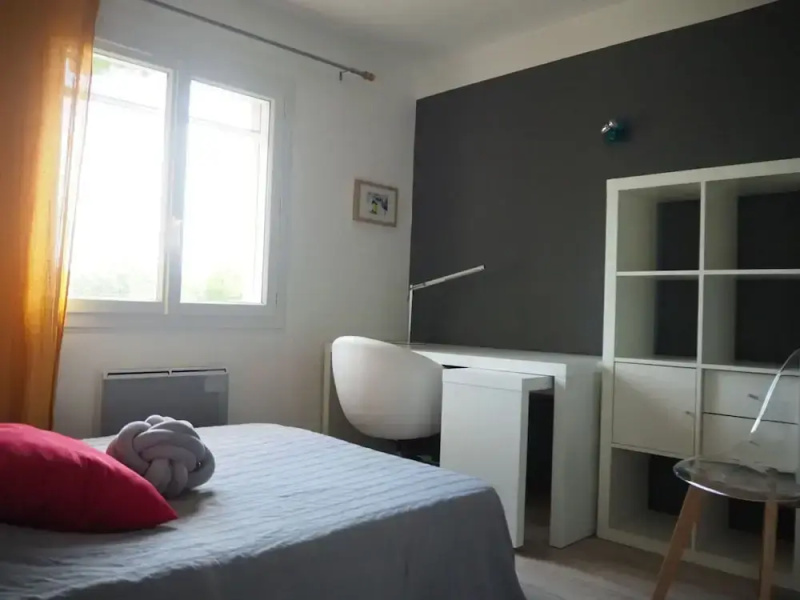 Holiday Home in Pertuis With Private Pool