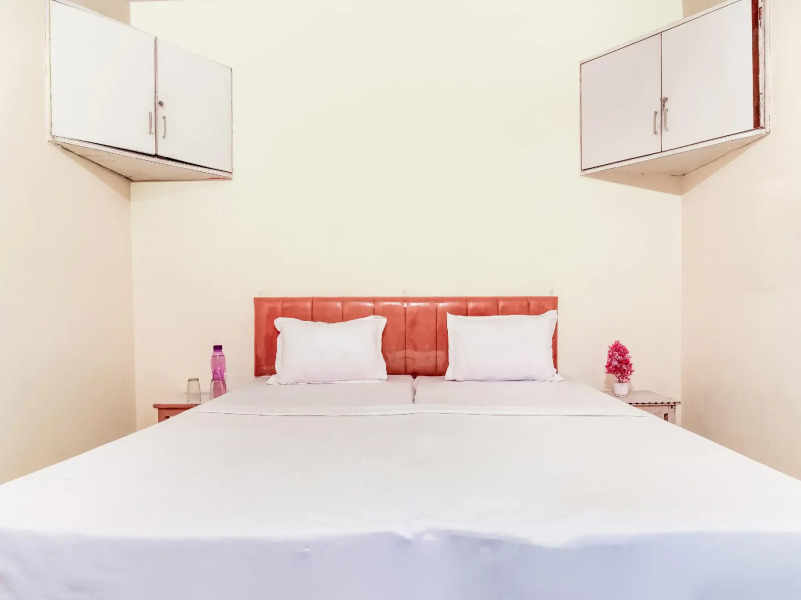 SPOT ON 47803 Ren Basera Guest House