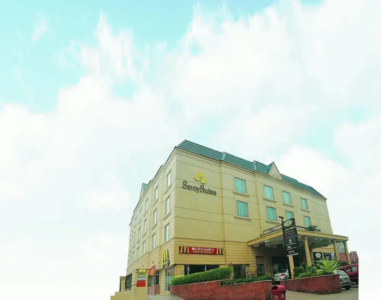 Savoy Suites Noida