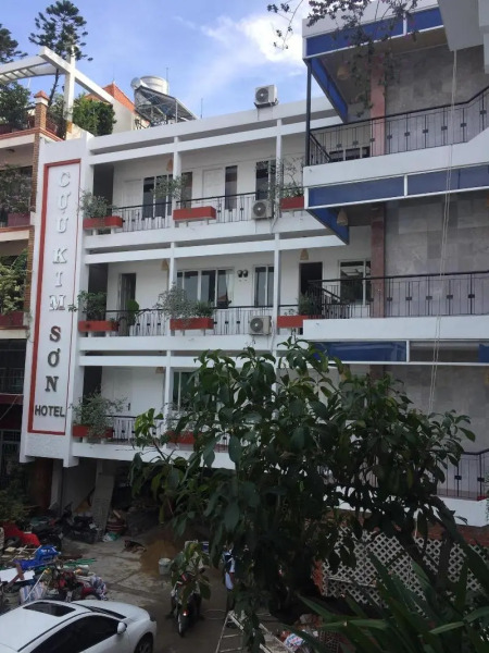 Cuu Kim Son Hotel