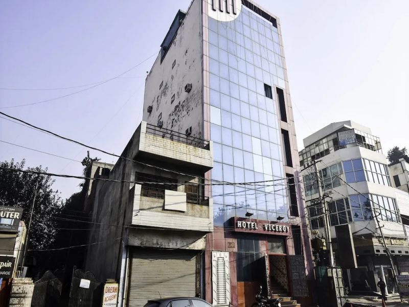 Oyo 22424 Hotel Vice Roy