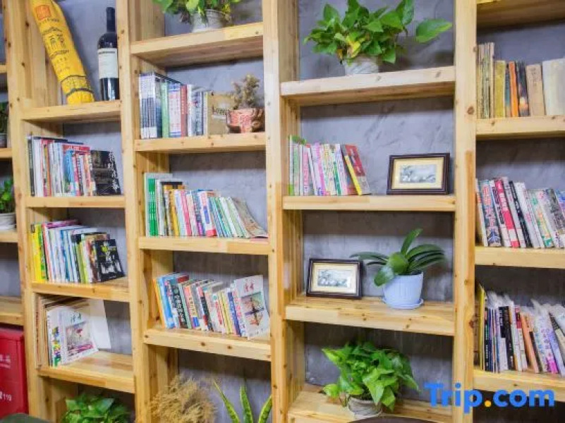 Xiezhan Hotel (Shanghai Hongqiao National Convention and Exhibition Center)