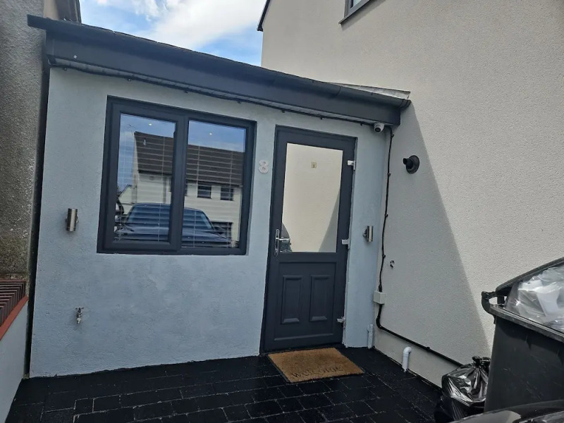 Cosy Studio in Dudley City Center