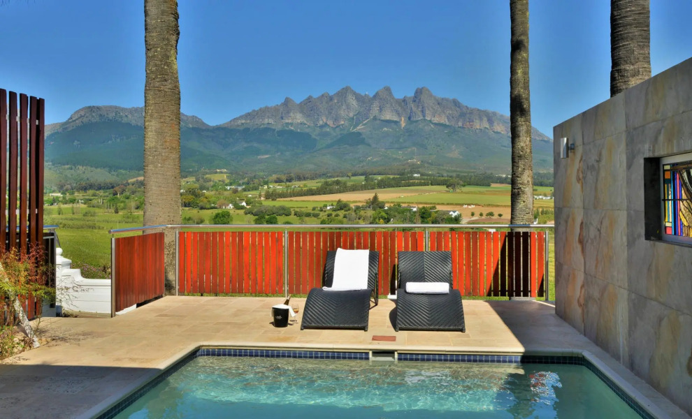 The Coach House at Val du Charron