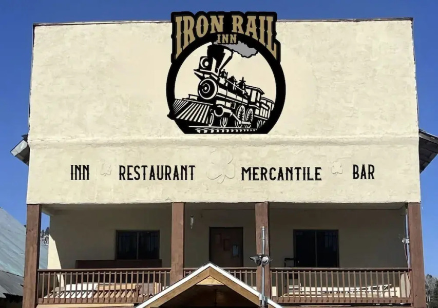 Iron Rail Inn