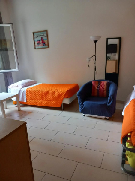Simple & Comfortable apartment vicino POLICLINICO