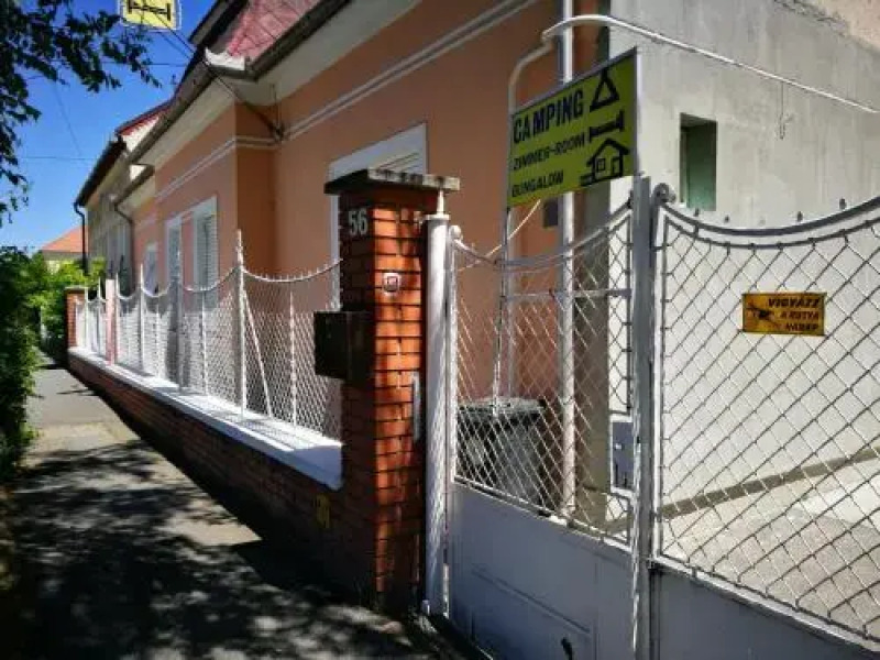 City apartman és camping