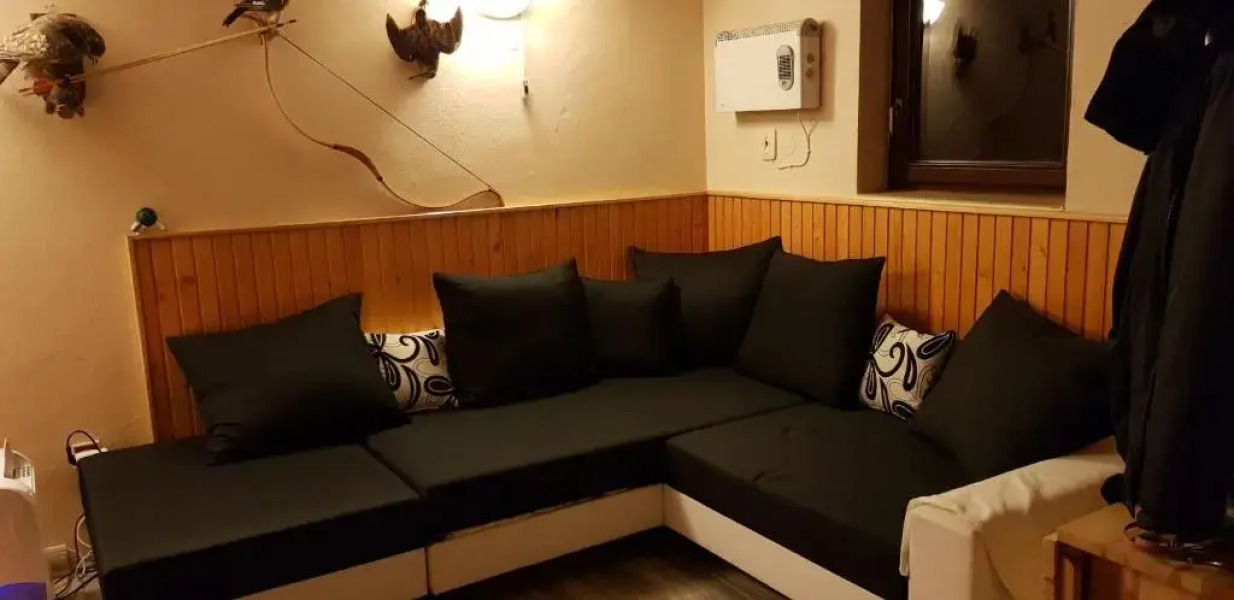 Krpácovo, Nízke Tatry - chata na kraji lesa