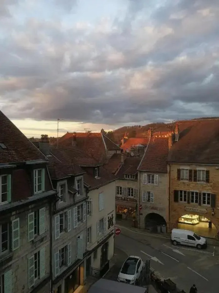 Arbois, joli petit appartement plein centre