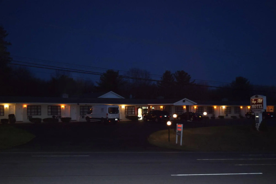 Top Hill Motel