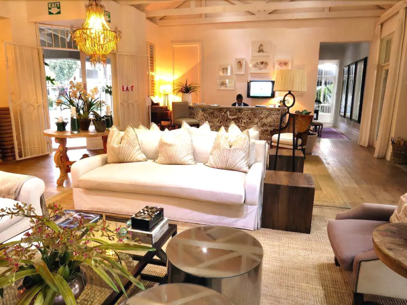 Highlands House