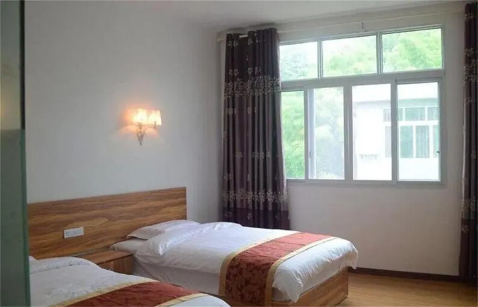 Mountain Bowang Natural Holiday Hotel