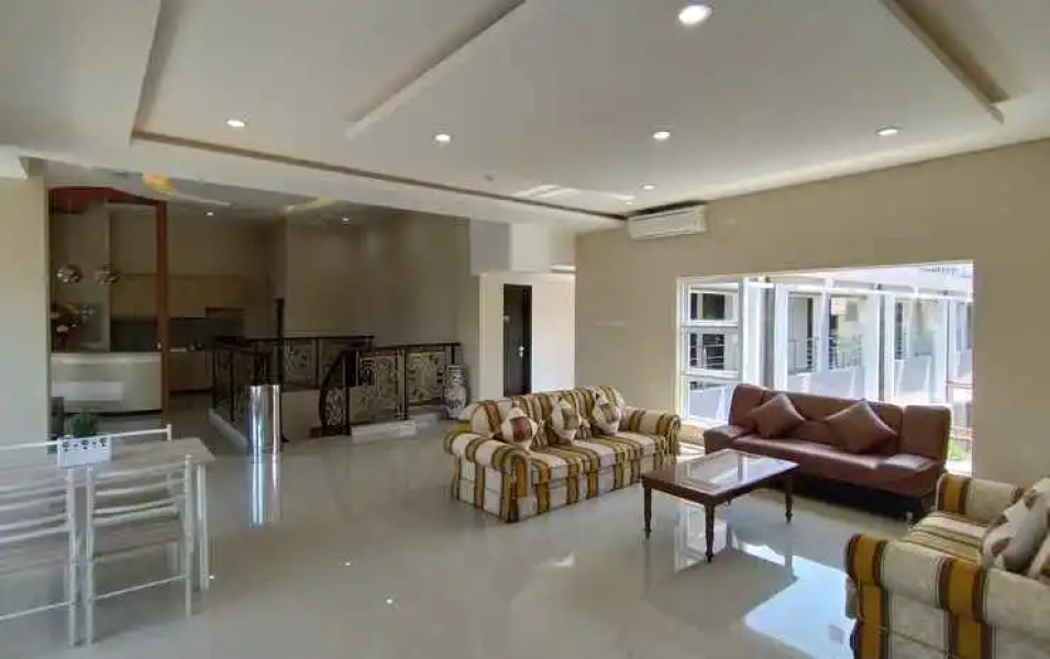 The Villa Solo Baru