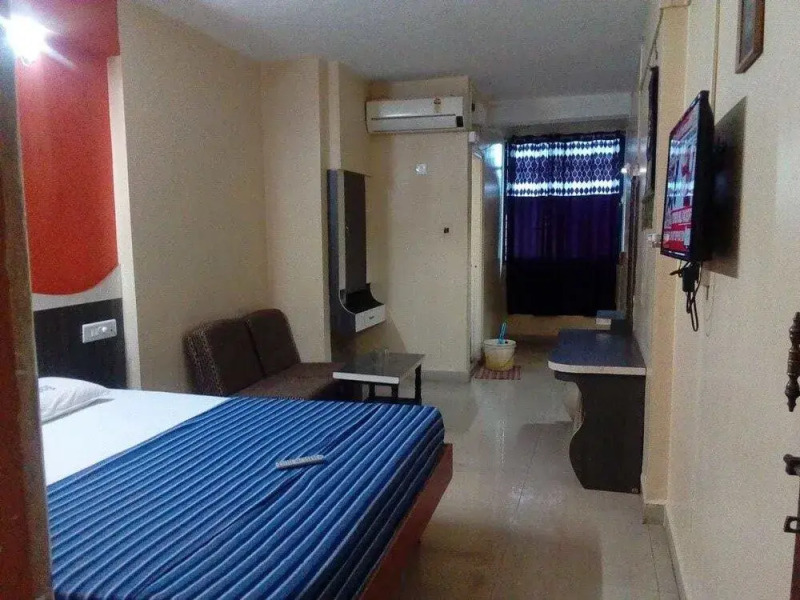 Iroomz Chalukya Residency