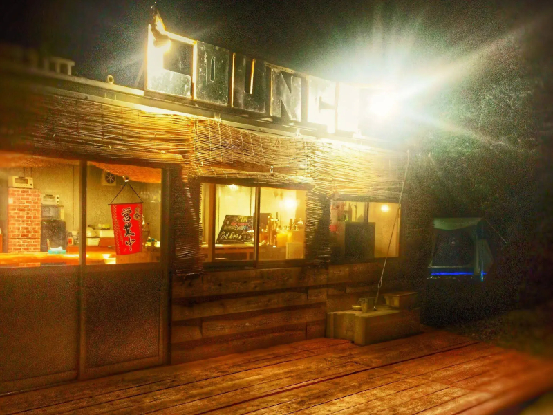 Next Tainment - Hostel