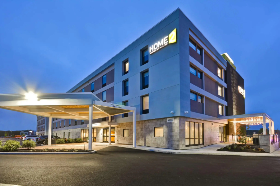 Home2 Suites by Hilton Portland Airport