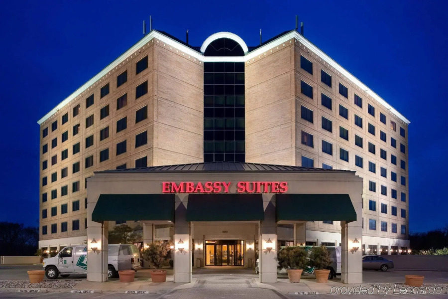 Embassy Suites by Hilton Dallas Love Field