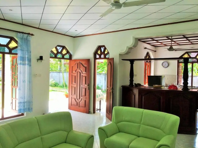 Swiss Villa Moragalla Beach