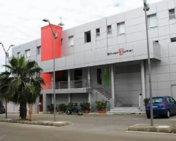 Silver Hotel