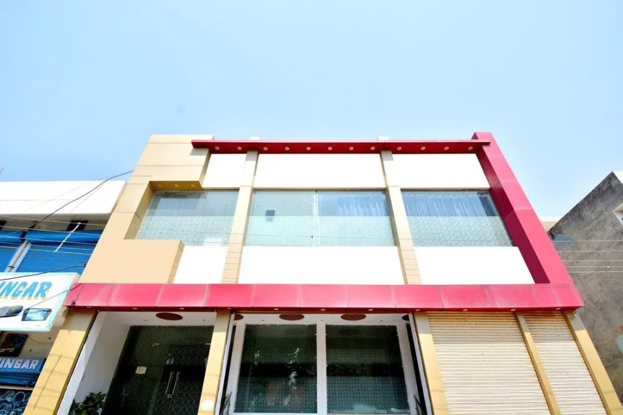 Oyo 29645 The Meridien