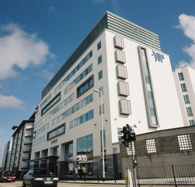 Leonardo Hotel Plymouth