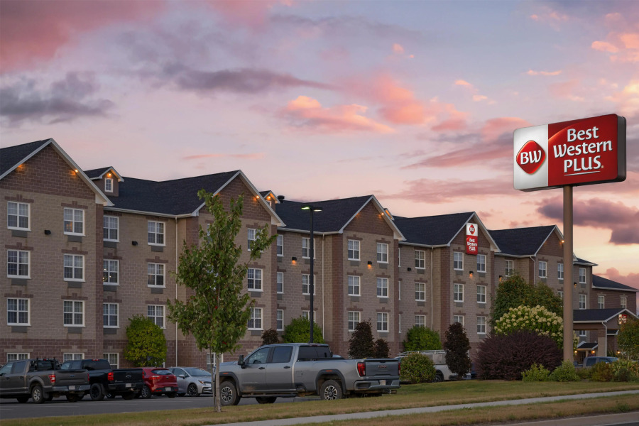 Best Western Plus Fredericton Hotel & Suites