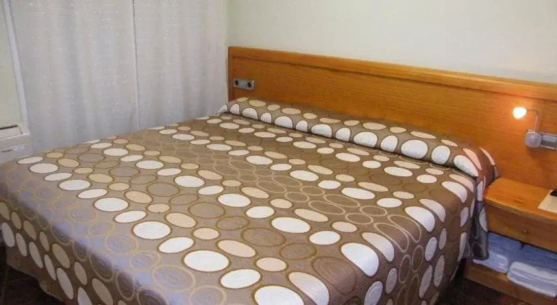 Amolls Restaurant i Habitacions