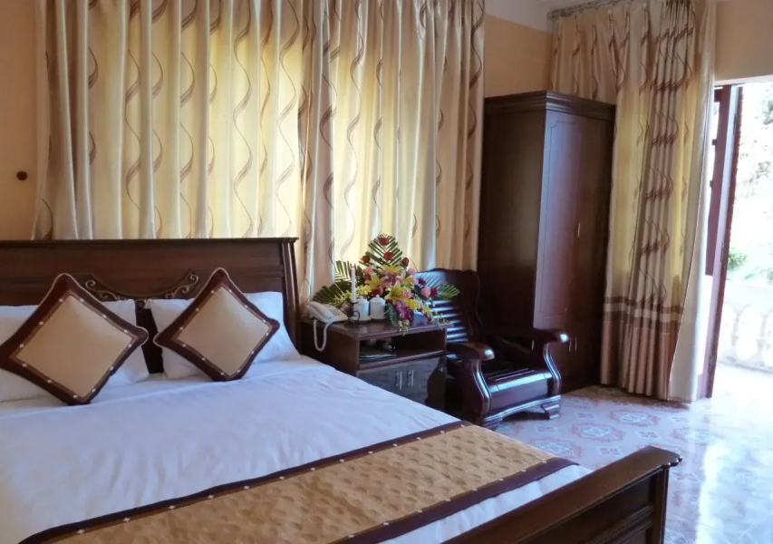 Riverside Sapa Hotel