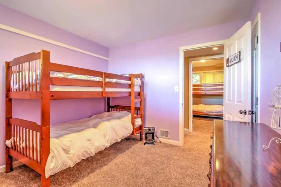 Cannon Mtn Family Retreat w/ Deck, Close to Hiking