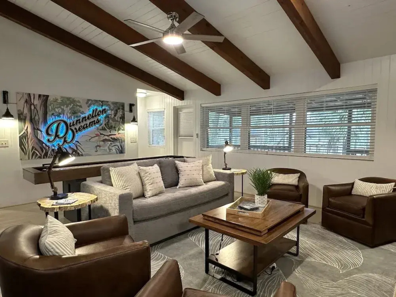 Dunnellon Dreams 3 Bedroom Home by RedAwning