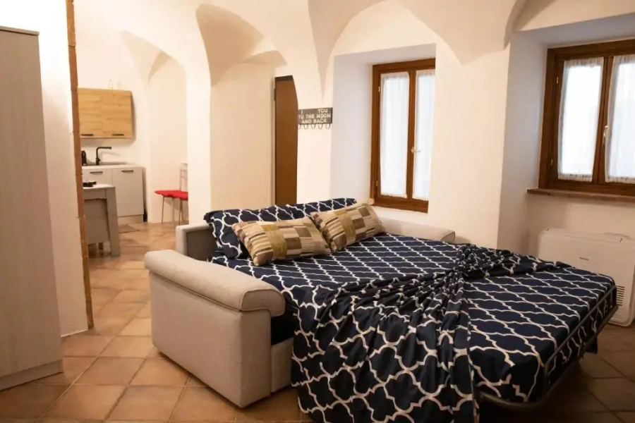 [Palazzolo S/O - Centro Storico] Appartamento In Corte