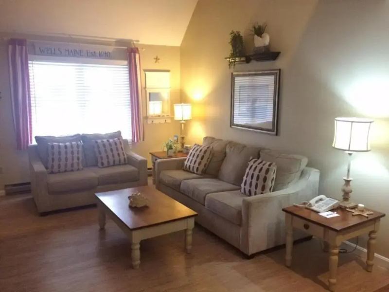 Elmwood Resort Hotel