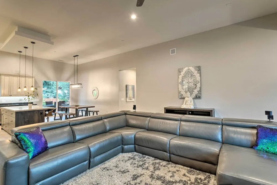 Sedona Retreat w/ Patio, Bar & Swim Spa!