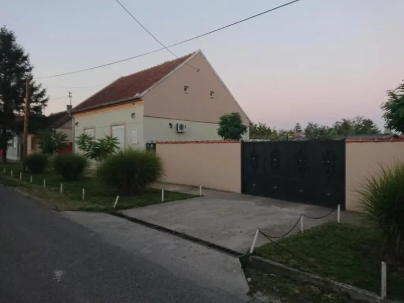 Guest House A'storia