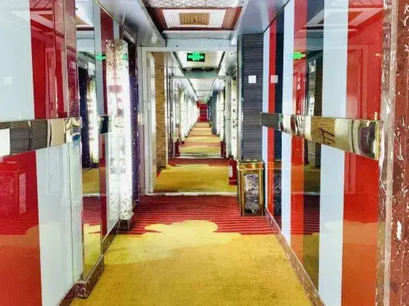 Suihua Fashion Spring Express Hotel