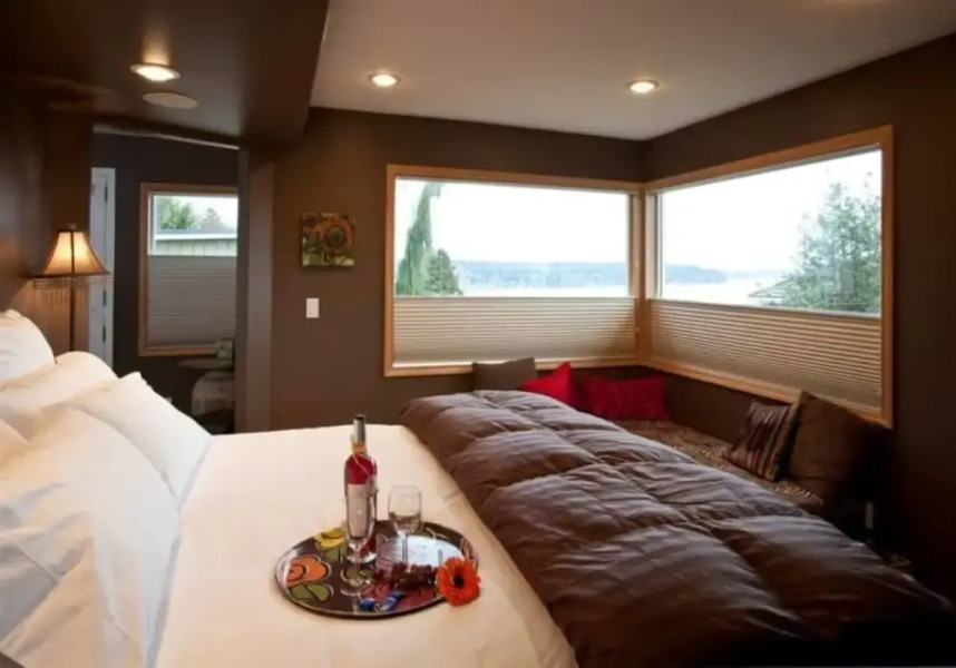 Three Tree Point Bed & Breakfast