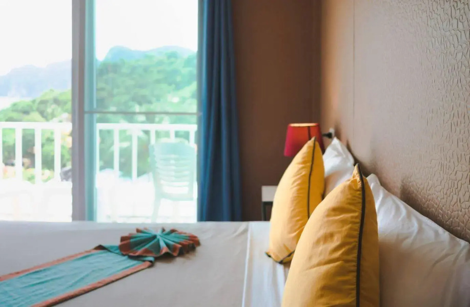 Phi Phi Uphill Cottage