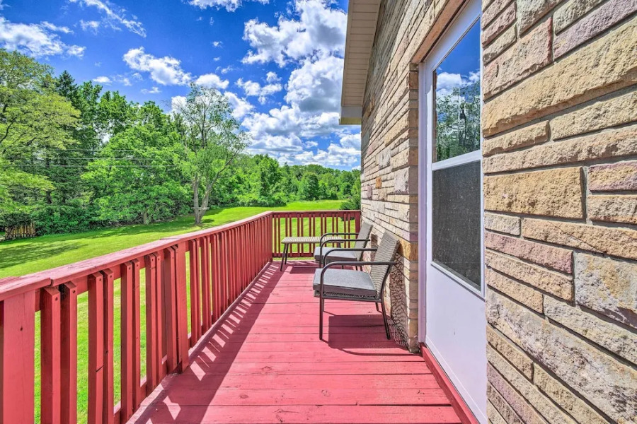 Roomy Montour Falls Retreat w/ Private Pool!