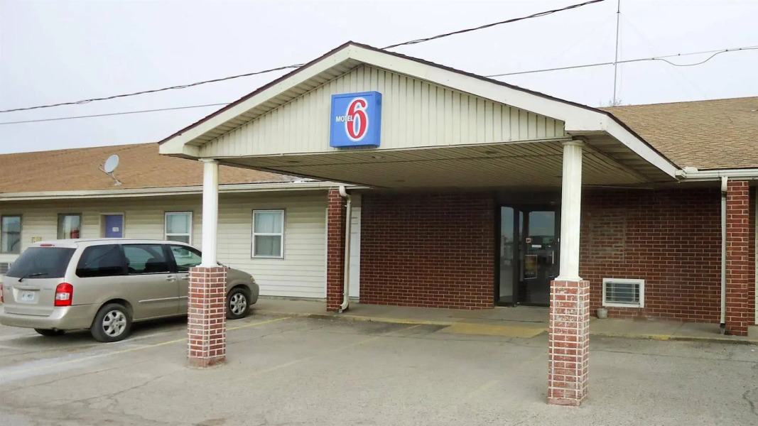 Motel 6 Cameron, MO