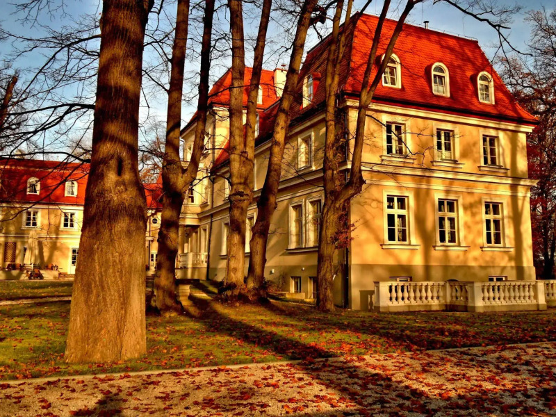 Dwór Sieraków